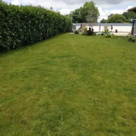 Maison De Semesterbostad Seyresse